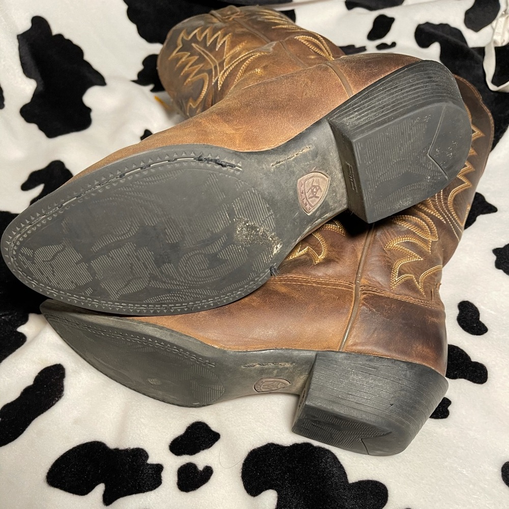 Women’s Ariat Boots - Picture 4 of 5